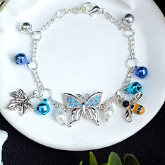 Schmetterlings- und Glockenarmband