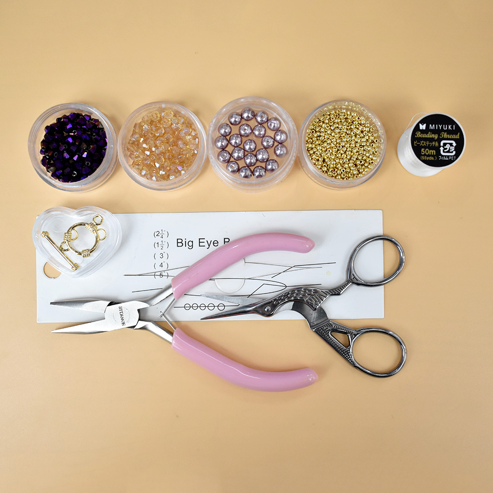 Браслет из стеклянных бусин в винтажном стиле-2