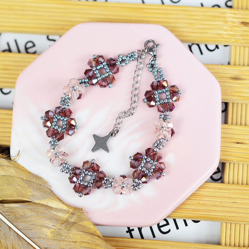 Браслет из стеклянных бусин с удлинителем цепочки-7