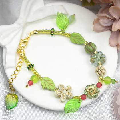 Браслет-цепочка в стиле «весна» с чешскими стеклянными бусинами-5