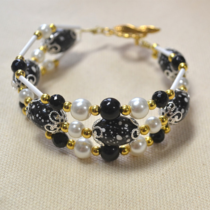 3 Strands Beads Bracelet-1