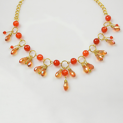 Orangefarbene Perlenkette im Herbststil-5