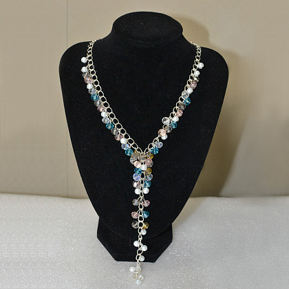 Silberne Halskette mit bunten Glasperlen-6