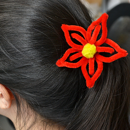 Red Chenille Stems Flower Hair Tie-5