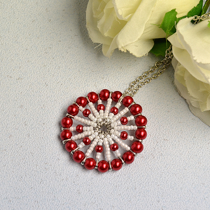 Red Pendant Necklace with Pearl Beads and Seed Beads-5