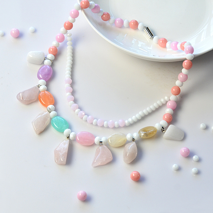 Collier de perles avec perles de pierres précieuses et perles de jade-5