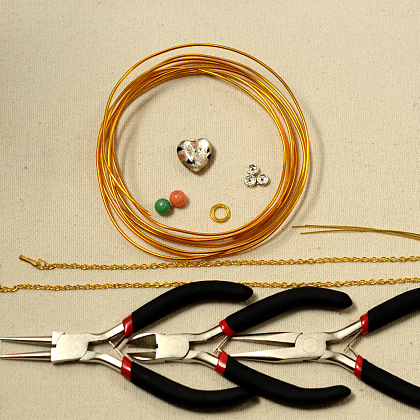 Bracelet de cheville en chaîne dorée avec anneau d'orteil attaché-2