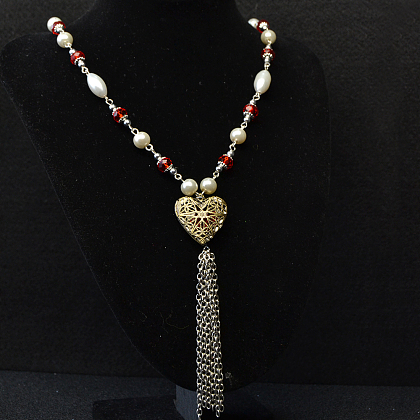Collier pendentif coeur creux avec glands en chaîne-5