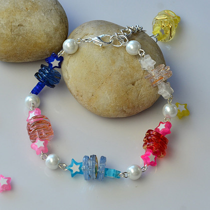 Star Acrylic Beads and Buttons Bracelet-4