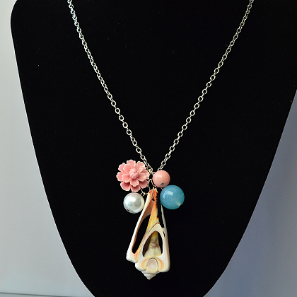 Collier pendentif en grappe de perles de pierres précieuses avec perles de coquillage-1