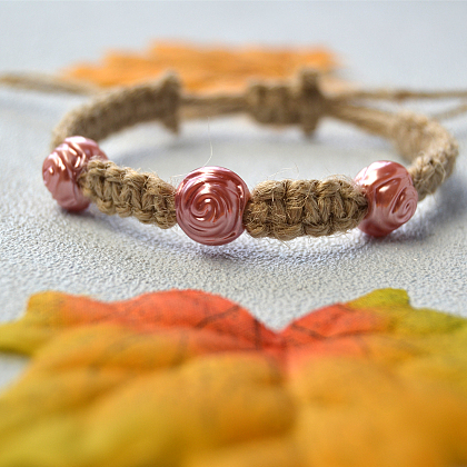 Bracelet tressé en perles acryliques fleur rose-1