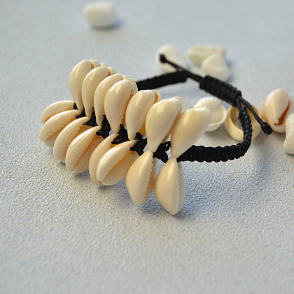 Bracelet tressé en perles de coquillage-1