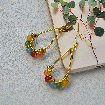 Boucles d'oreilles enveloppées de fil de perles de jade de couleurs mélangées-1