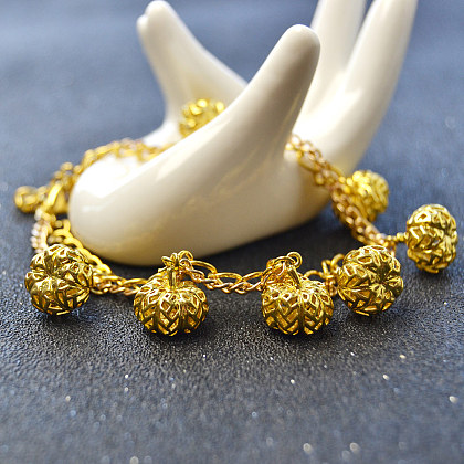 Gold Pumpkin Filigree Beads Pendant Bracelet-4
