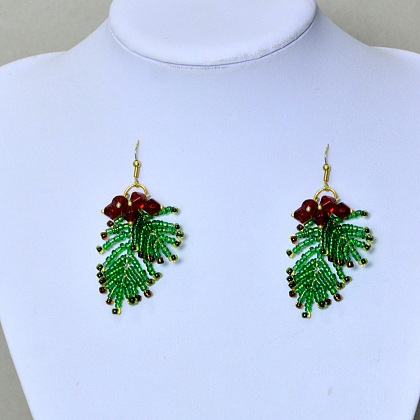 Green Seed Beaded Earrings for Christmas-6
