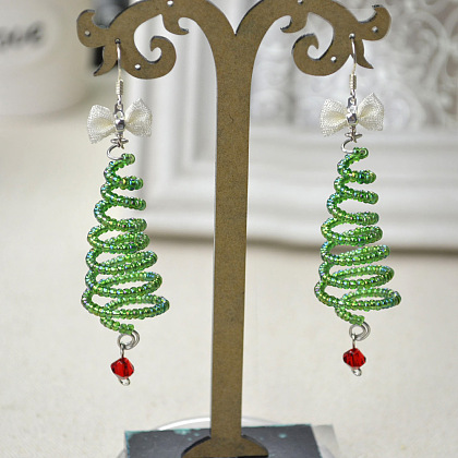 Wire Christmas Tree Earrings with Seed Beads-7