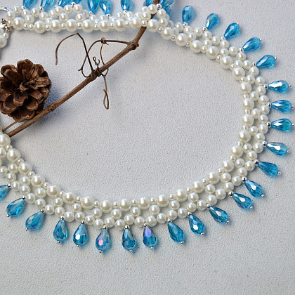 Halskette aus Glasperlen mit Anhängern aus blauen Glasperlen-6