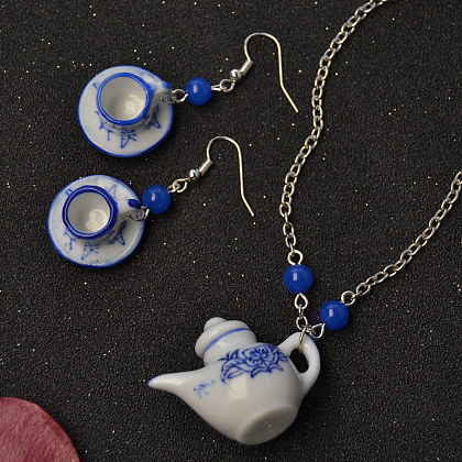 Service à thé en porcelaine, collier et boucles d'oreilles-7