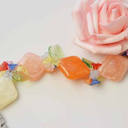 Браслет из акриловых бусин с имитацией драгоценного камня в виде ромба-5