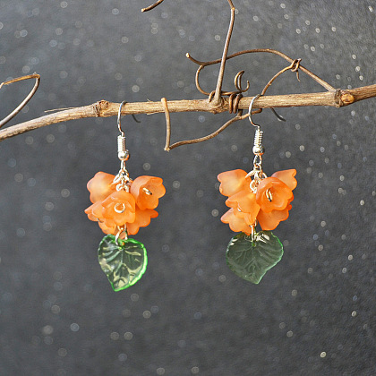 Boucles d'oreilles en grappe de perles acryliques à fleurs-4