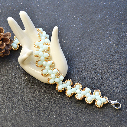 Bracelet point de perles de verre paleturqoise-6