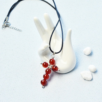 Collier à pendentif croix en perles de pierres précieuses rouges-7