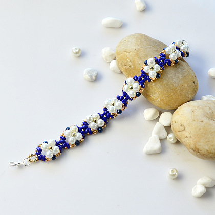 Blaues Doppelloch-Perlenarmband mit Perle-8