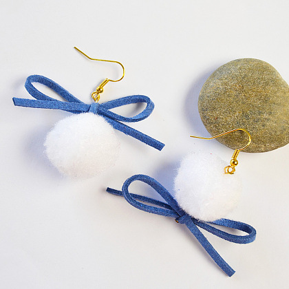 Серьги с бантом и помпоном-5