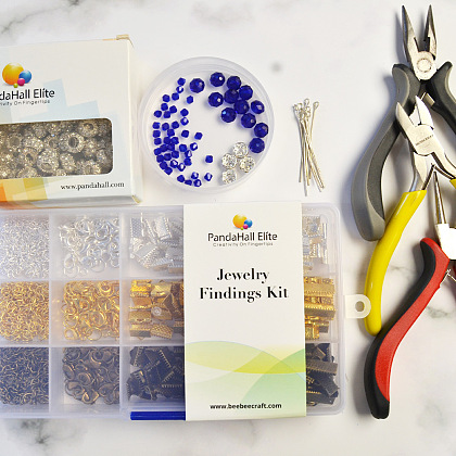 Браслет из синих стеклянных бусин-2