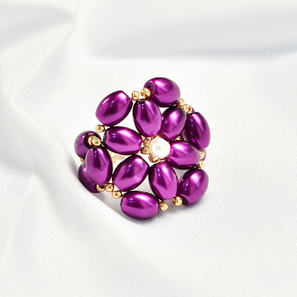 Elegante anillo de perlas moradas-1
