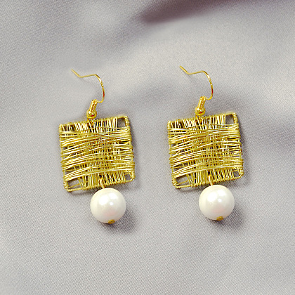 Pendientes de perlas de alambre dorado-5