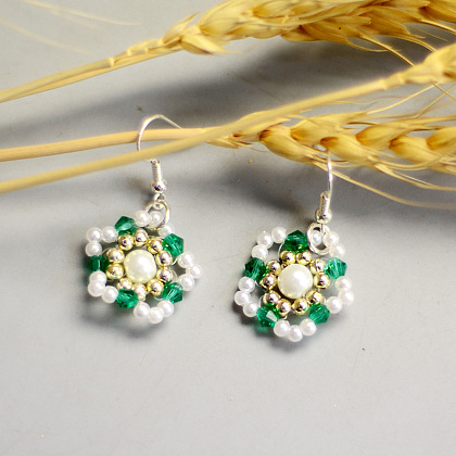 Серьги с пятиугольным жемчугом