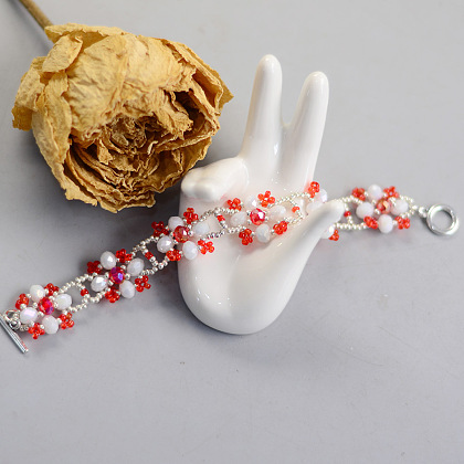 Bracelet de perles rouges et blanches-1