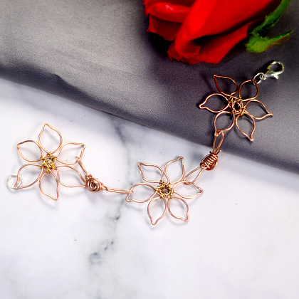 Wire Wrapped Flower Bracelet-1
