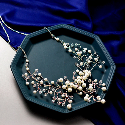 Elegante collar con cuentas de vidrio y perlas-1