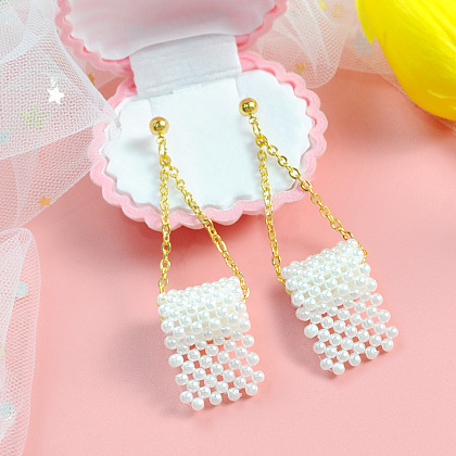 Серьги из рулонов туалетной бумаги