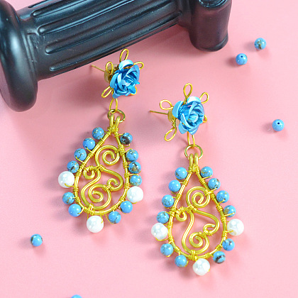 Серьги-капли с синим цветком