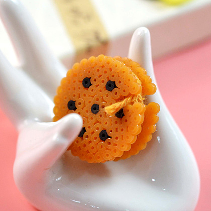 Joli enrouleur en forme de biscuit avec perles fusibles-1