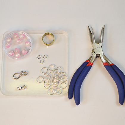 PandaHall Selected мастер-класс по изготовлению розового браслета с кольцами для прыжков.-2