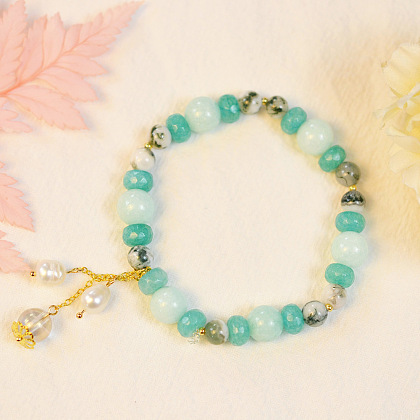 Свежий браслет с зелеными агатами-5