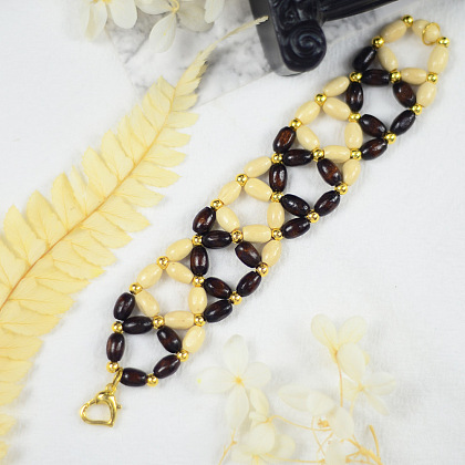 PandaHall Selected мастер-класс по изготовлению винтажного браслета с деревянными бусинами.