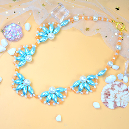 Flower Shape Pearl Necklace-1
