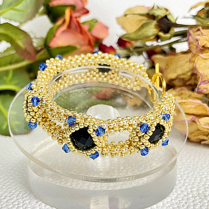 Bracelet de perles de graines dorées avec cabochons de verre-8