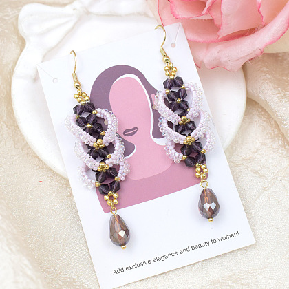 Серьги из фиолетовых семян и стеклянных бусин