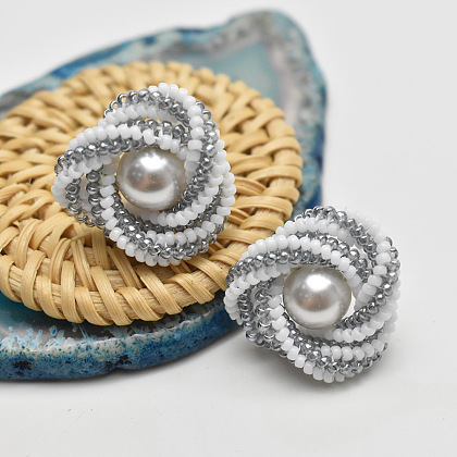PandaHall Selected идея серег из жемчужных бусин в форме завитков-6
