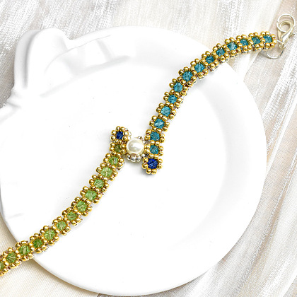 Браслет из бисера с жемчугом-8