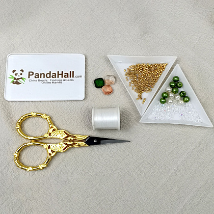 Браслет, обернутый стразами-2