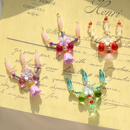 Красочный подсвечник из бусин-6