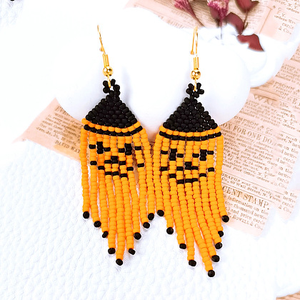 PandaHall Selected мастер-класс по изготовлению сережек с тыквенными кисточками из бисера-7