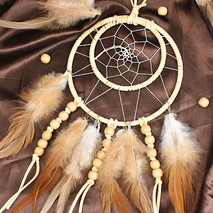 Ловец снов карамельного цвета